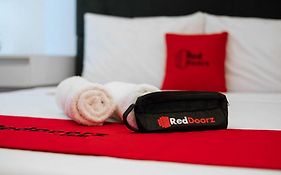 Reddoorz Near Galeria Mall 2